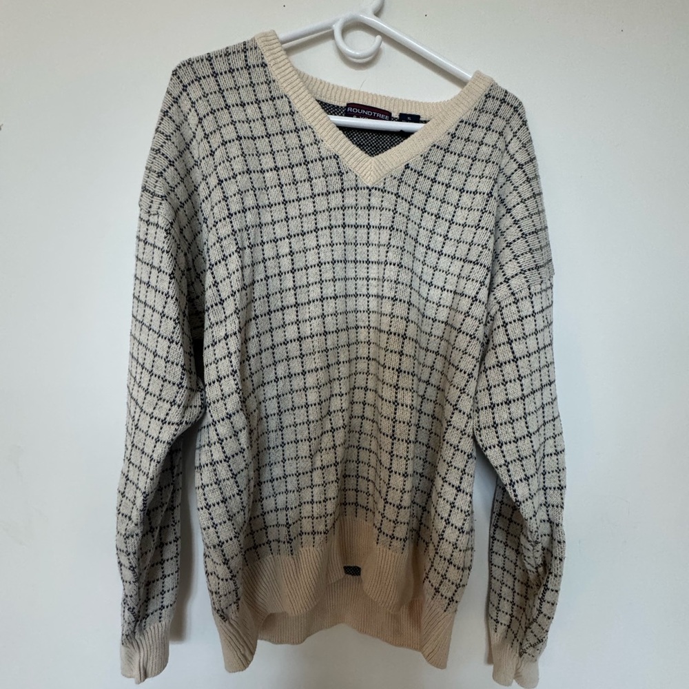 Roundtree & Yorke Knit sweater